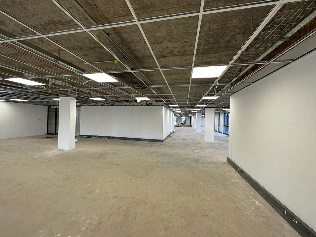 1755  m² Commercial space in Vorna Valley photo number 6