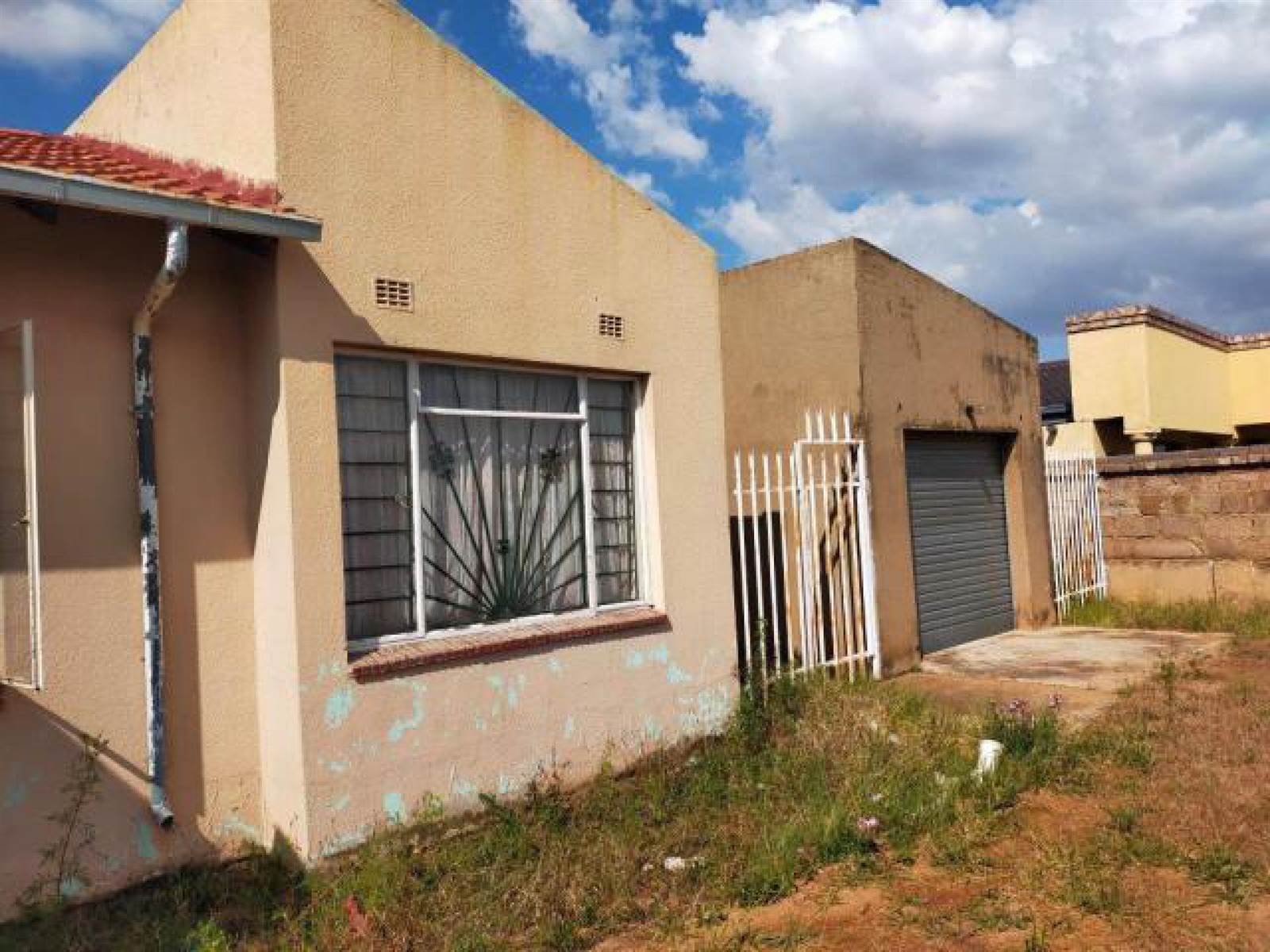 3 Bed House in Randfontein Central photo number 29