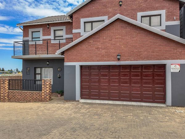 4 Bed Townhouse