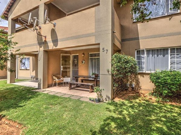 2 Bedroom Townhouse 2 Bedroom Townhouse