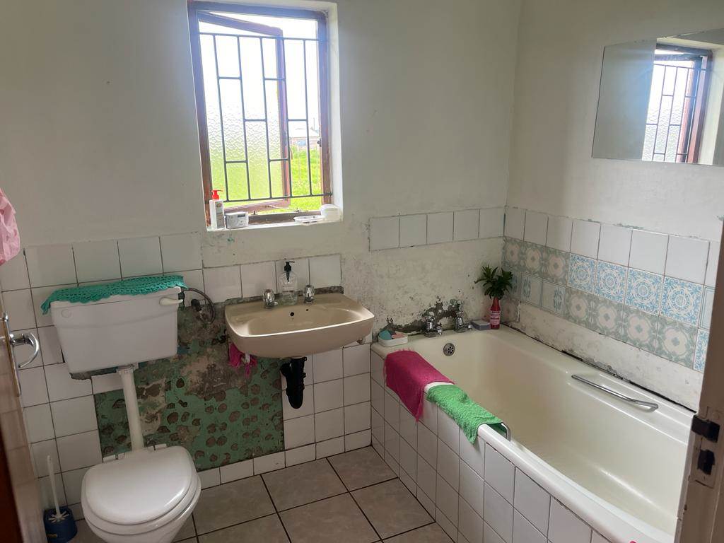 3 Bed House in Pacaltsdorp photo number 23
