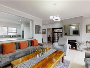 13 Bed House in Libradene