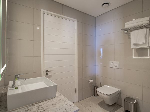 2 Bedroom Apartment 2 Bedroom Apartment