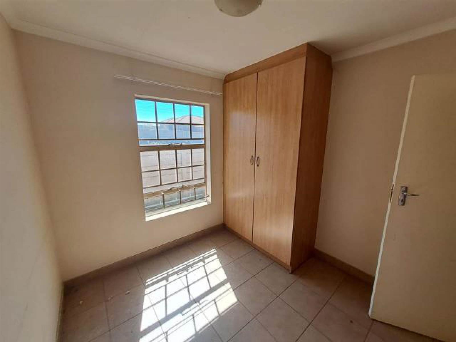 3 Bed House in Olievenhoutbosch photo number 30