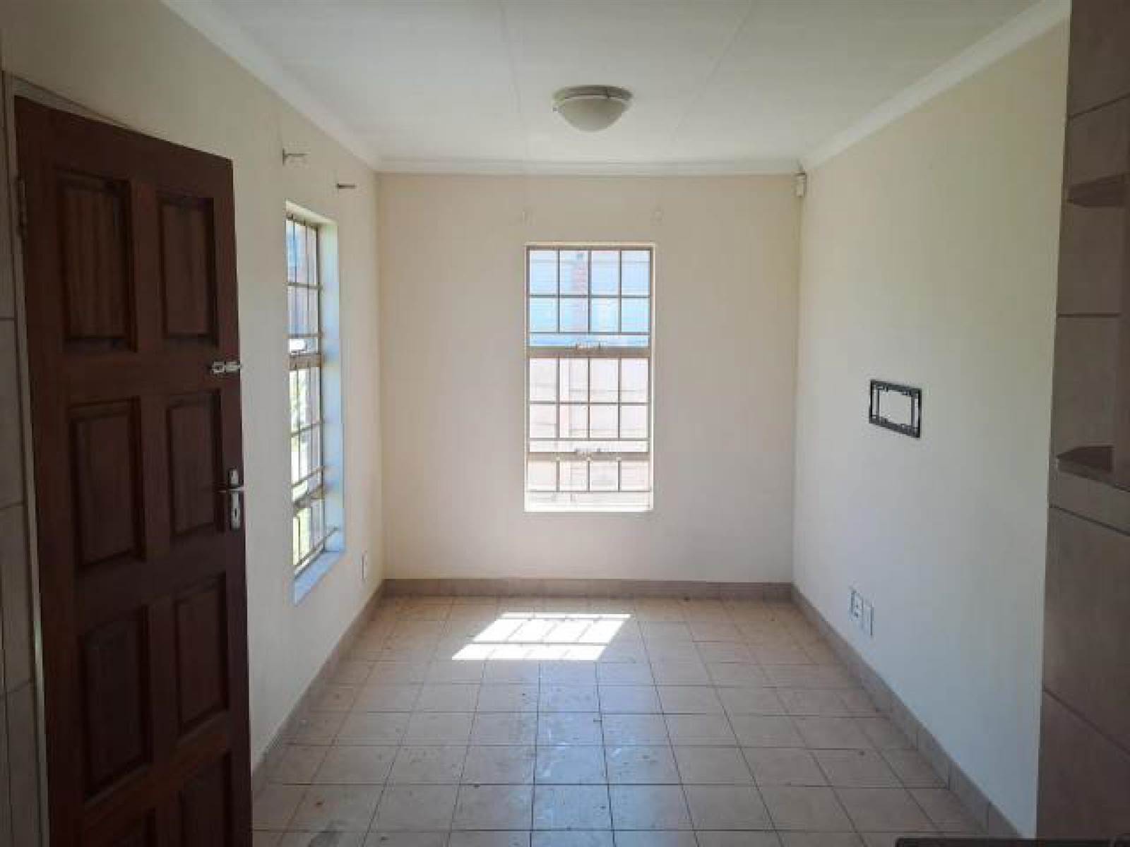 3 Bed House in Olievenhoutbosch photo number 27