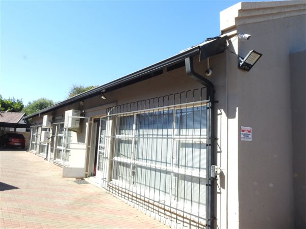 260  m² Office Space in Doringkloof