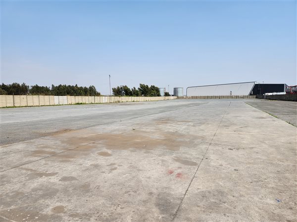 13225  m² Industrial space