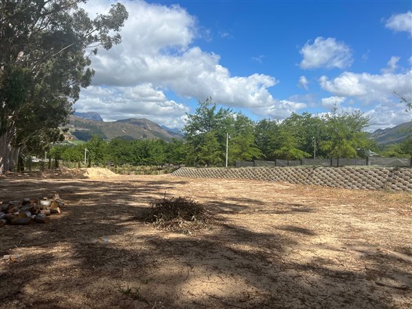 1997 m² Land available in Franschhoek