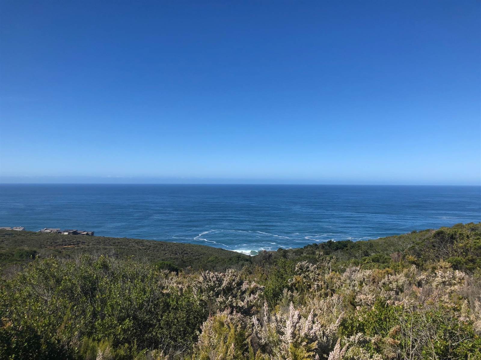 2150 m² Land available in Herolds Bay photo number 4