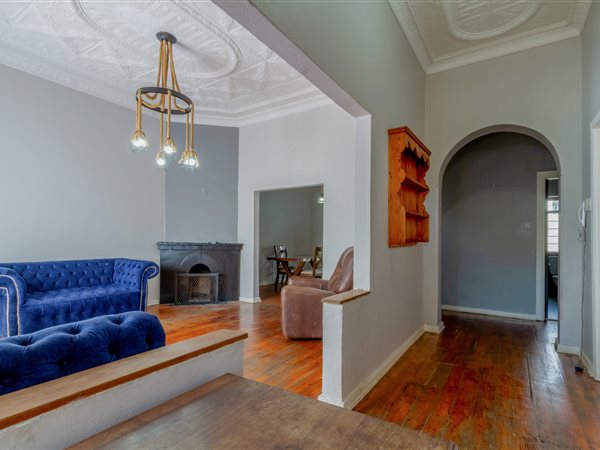 2 Bedroom House 2 Bedroom House