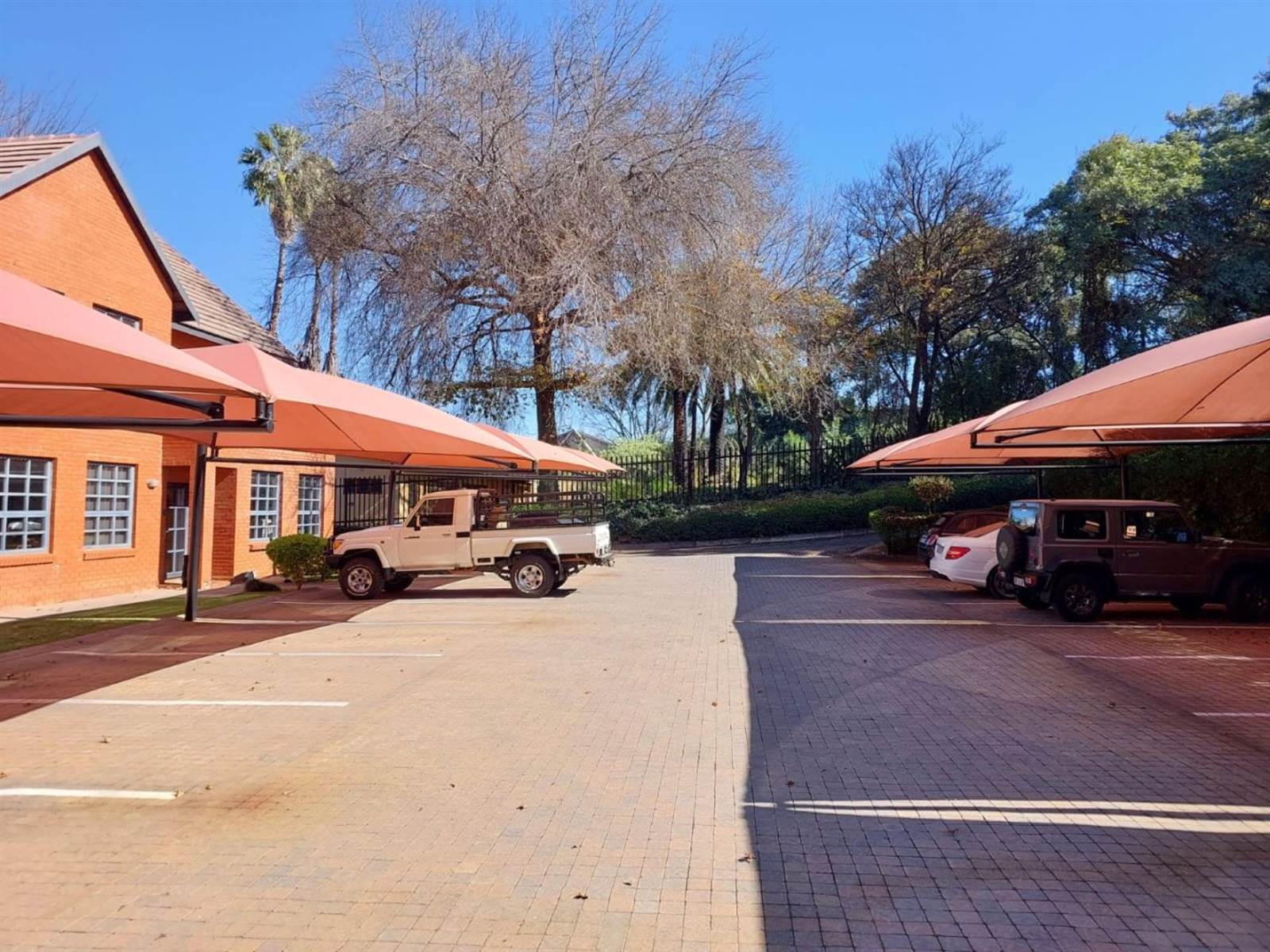 752  m² Office Space in Bryanston photo number 29