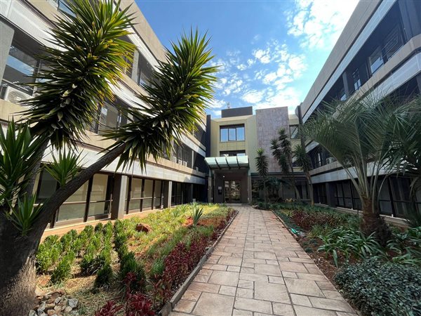 153  m² Commercial space in Bedfordview