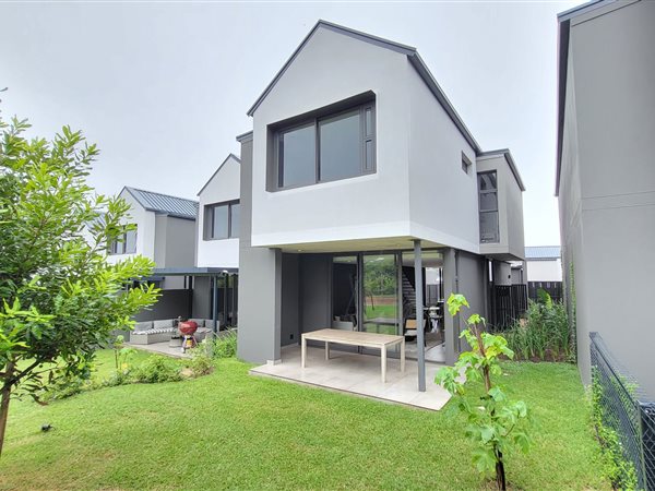 3 Bed Townhouse in Sheffield Beach