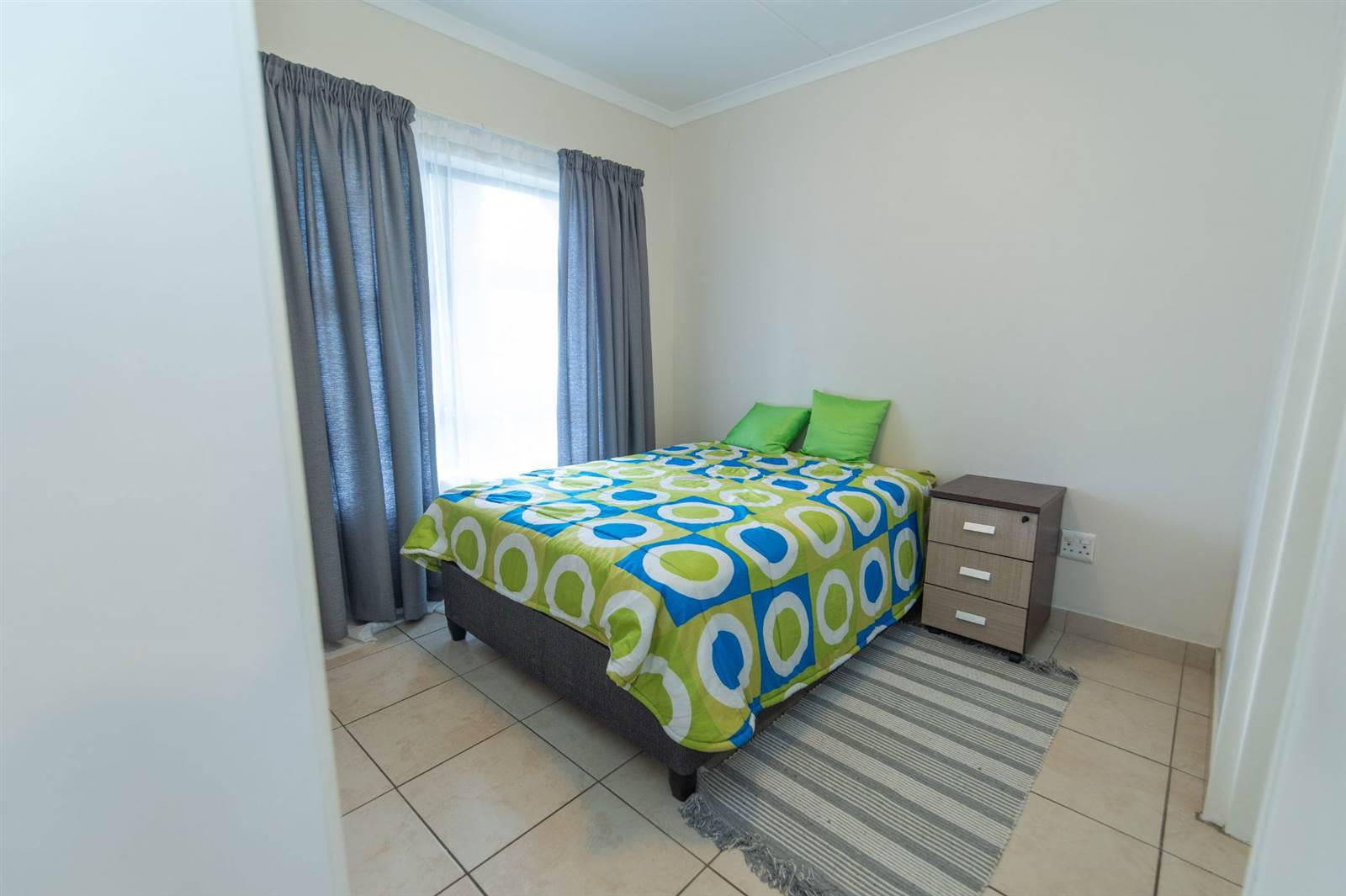 2 Bed Apartment in Winterhoek Park photo number 12