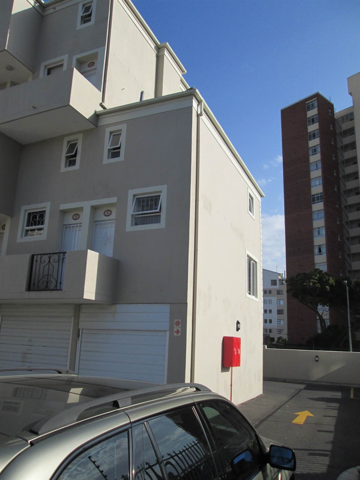 1 Bed Apartment in Milnerton Central photo number 19