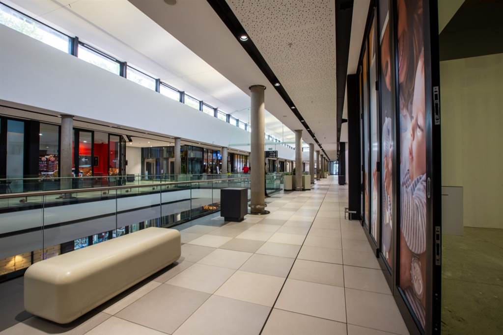 179  m² Retail Space in Milnerton photo number 3