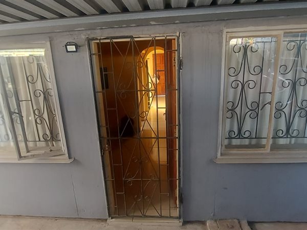 2 Bedroom Garden Cottage 2 Bedroom Garden Cottage