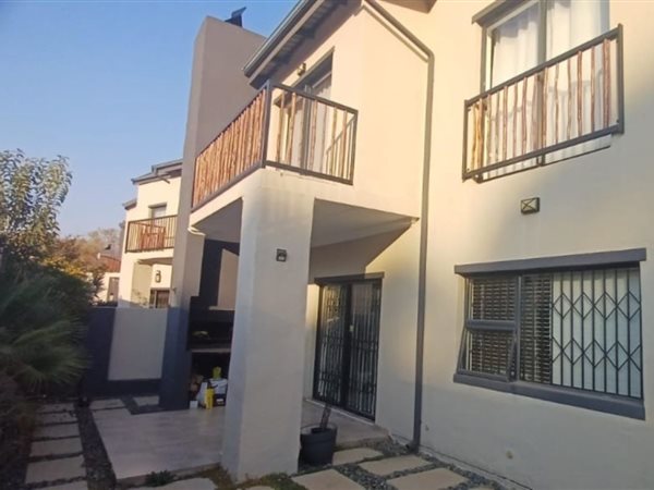 3 Bedroom Townhouse