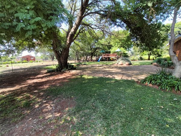 2.2 ha Farm in Strydfontein and surrounds
