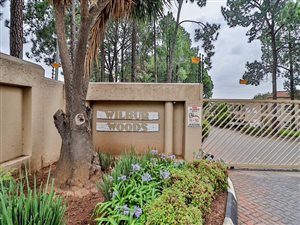 2 Bed Apartment in Rembrandt Park