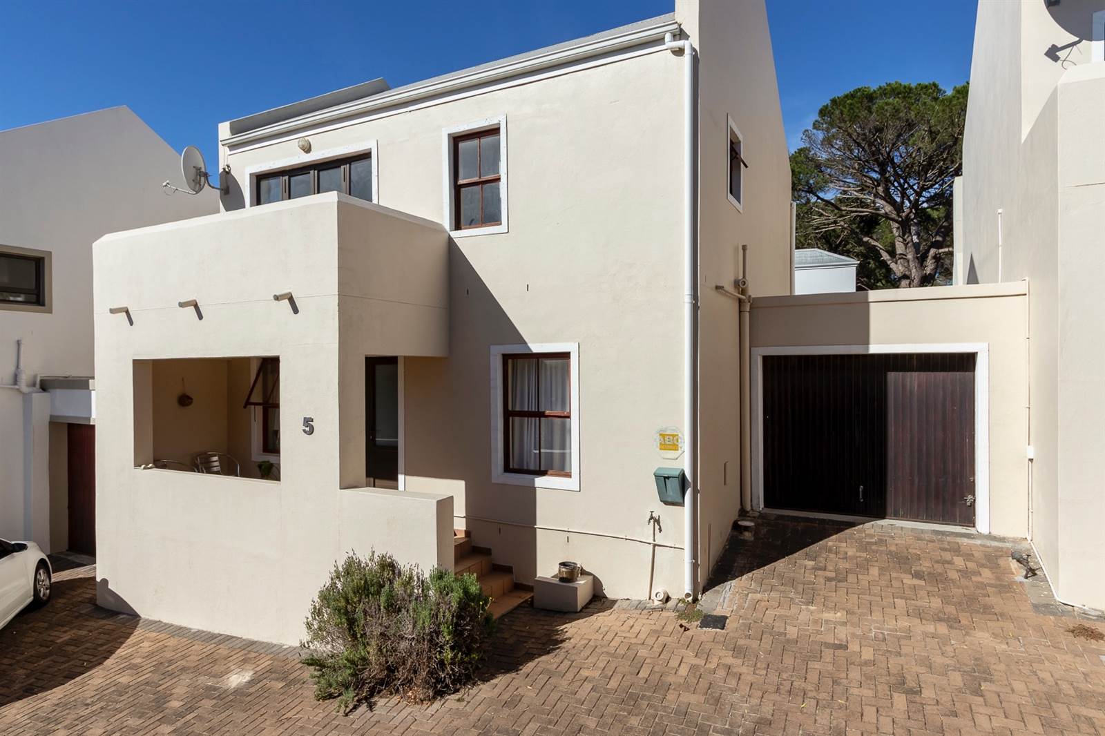 3 Bed Townhouse for sale in Welgevonden Estate T4616473 Private