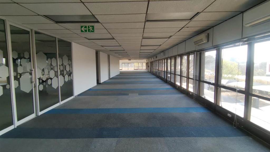 561  m² Commercial space in St Andrews photo number 14