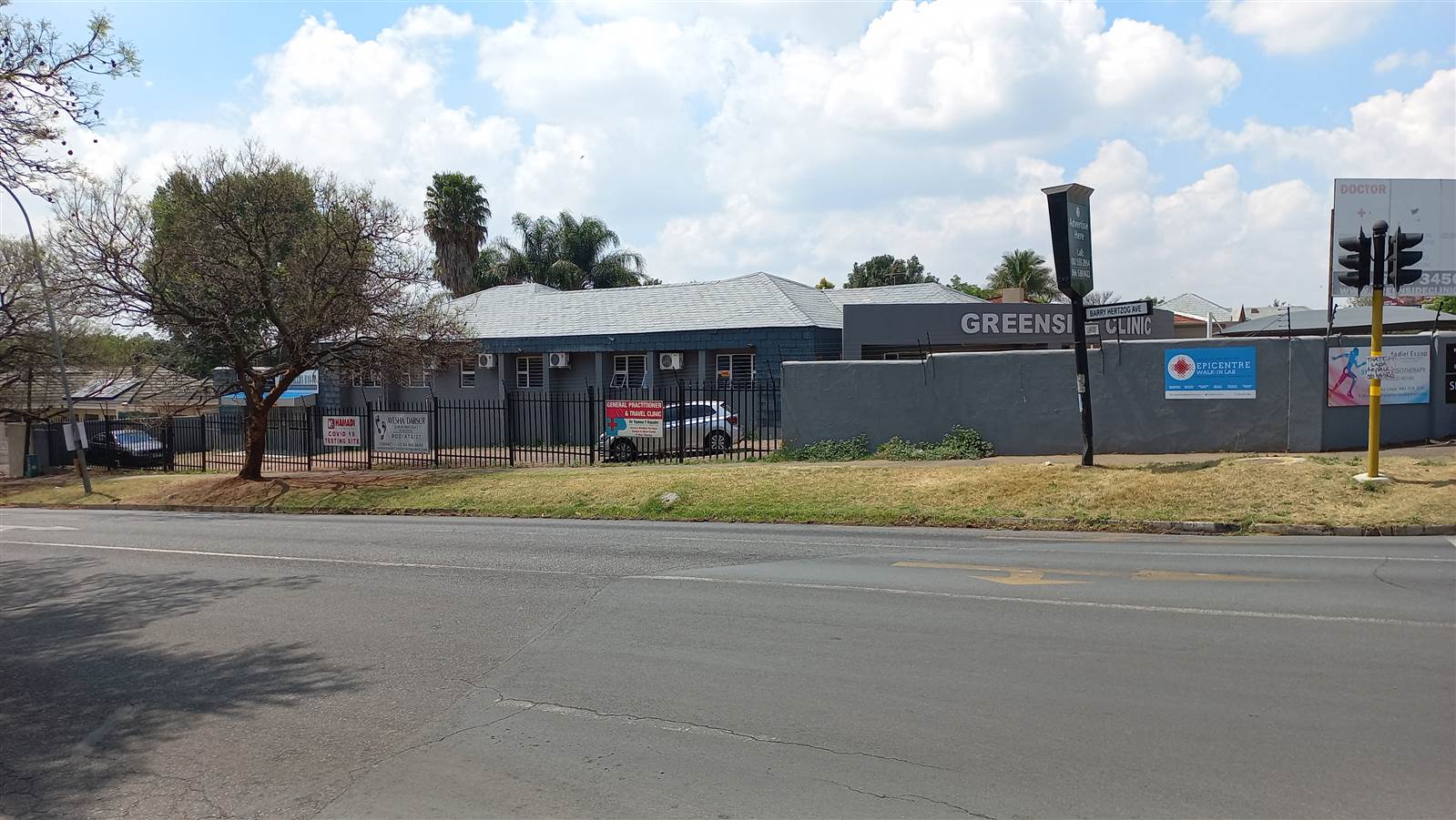 800  m² Commercial space in Greenside photo number 10