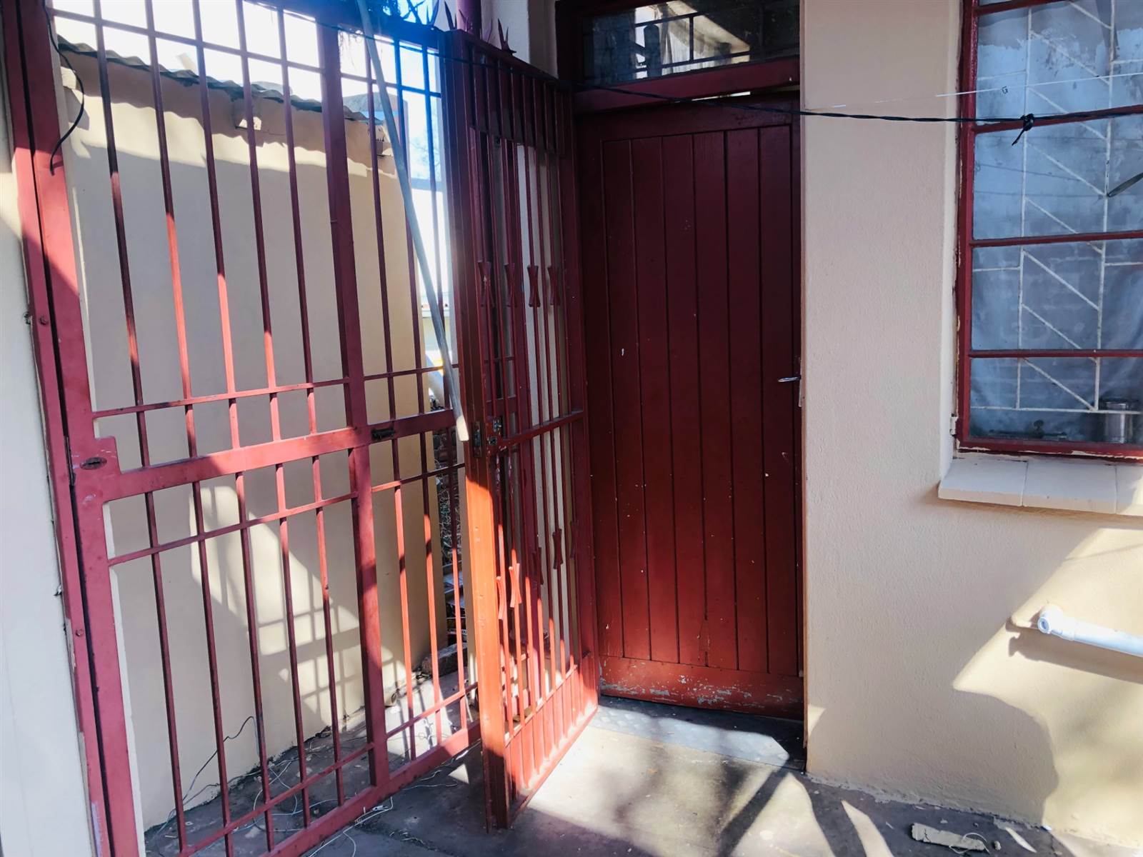 3 Bed House in Jeppestown photo number 19