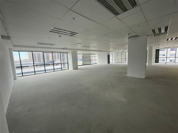 1 042  m² Commercial space