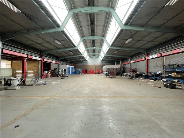 2058  m² Industrial space
