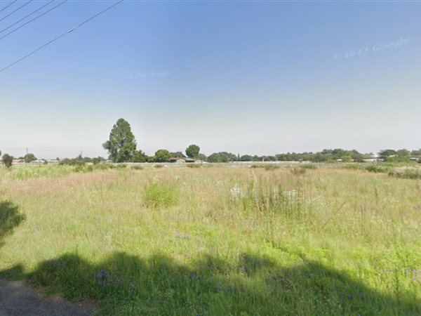 1 800 m² Land 1 800 m² Land