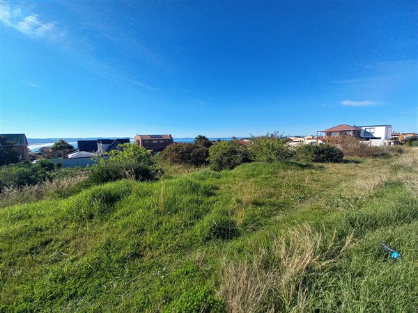 775 m² Land available in Wavecrest
