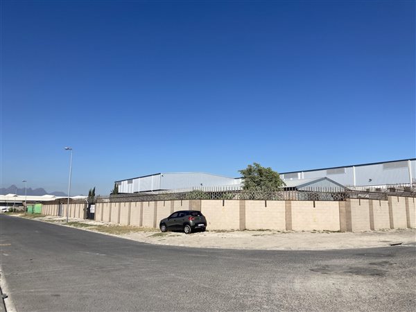 600  m² Industrial space in Kuilsriver
