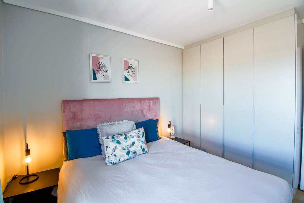 2 Bed Apartment in Milnerton photo number 8