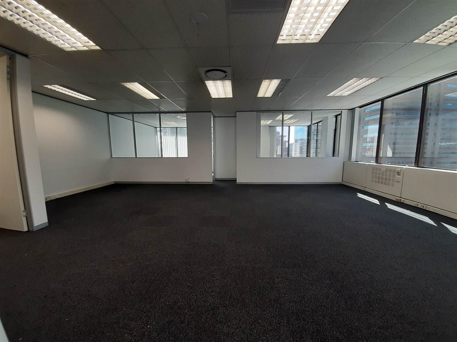198  m² Commercial space in Cape Town City Centre photo number 12