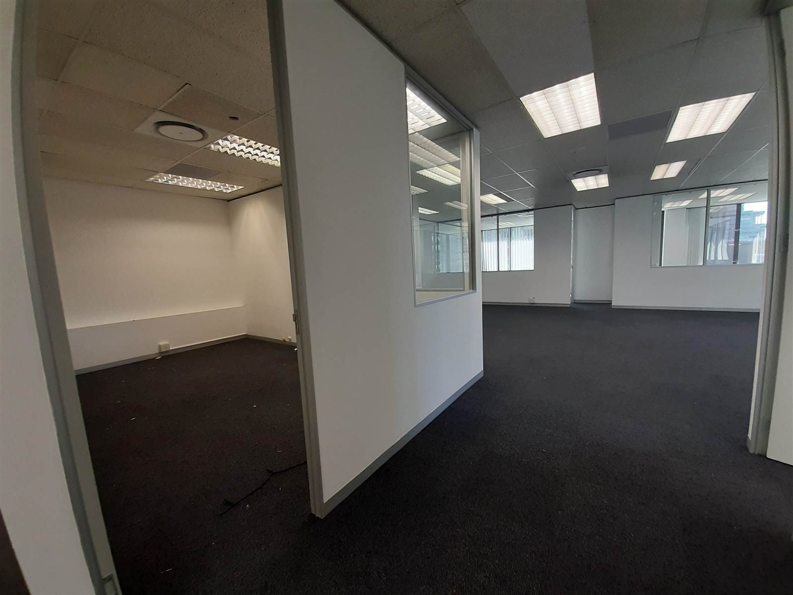 198  m² Commercial space in Cape Town City Centre photo number 11