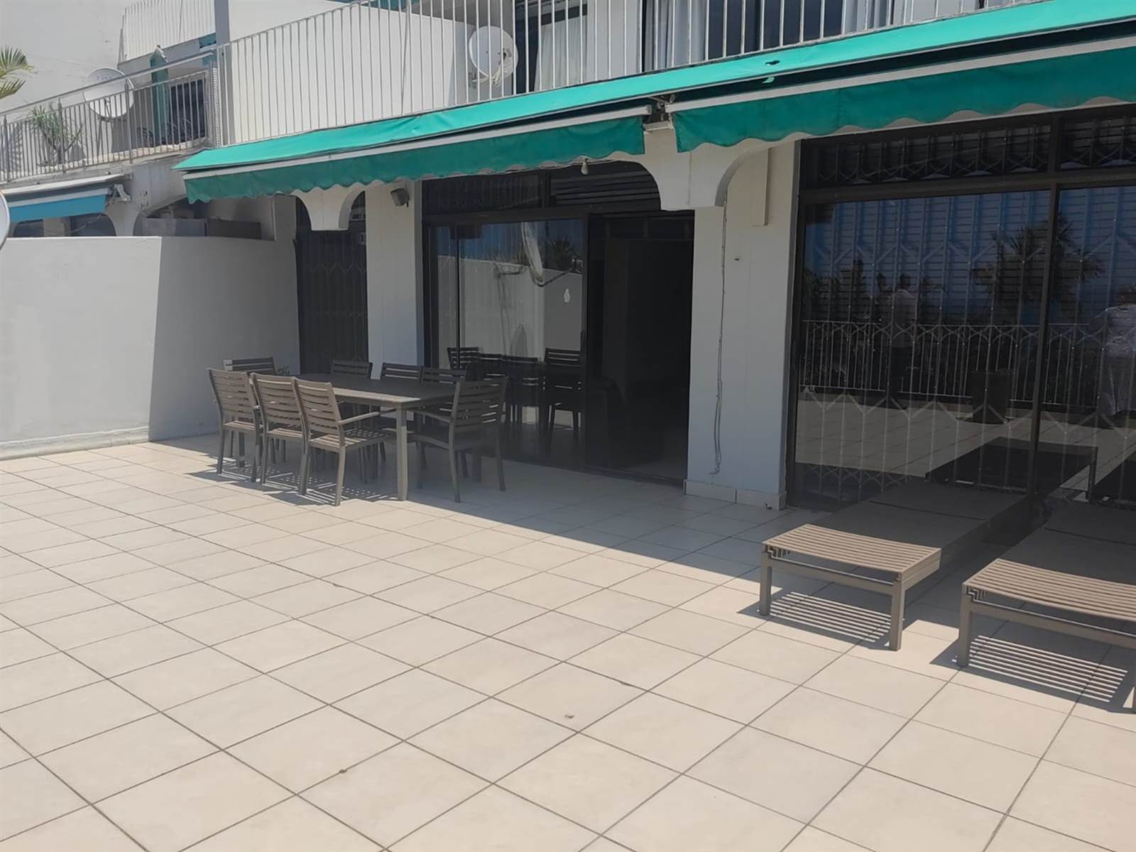 3 Bed Apartment in Umhlanga Rocks photo number 4