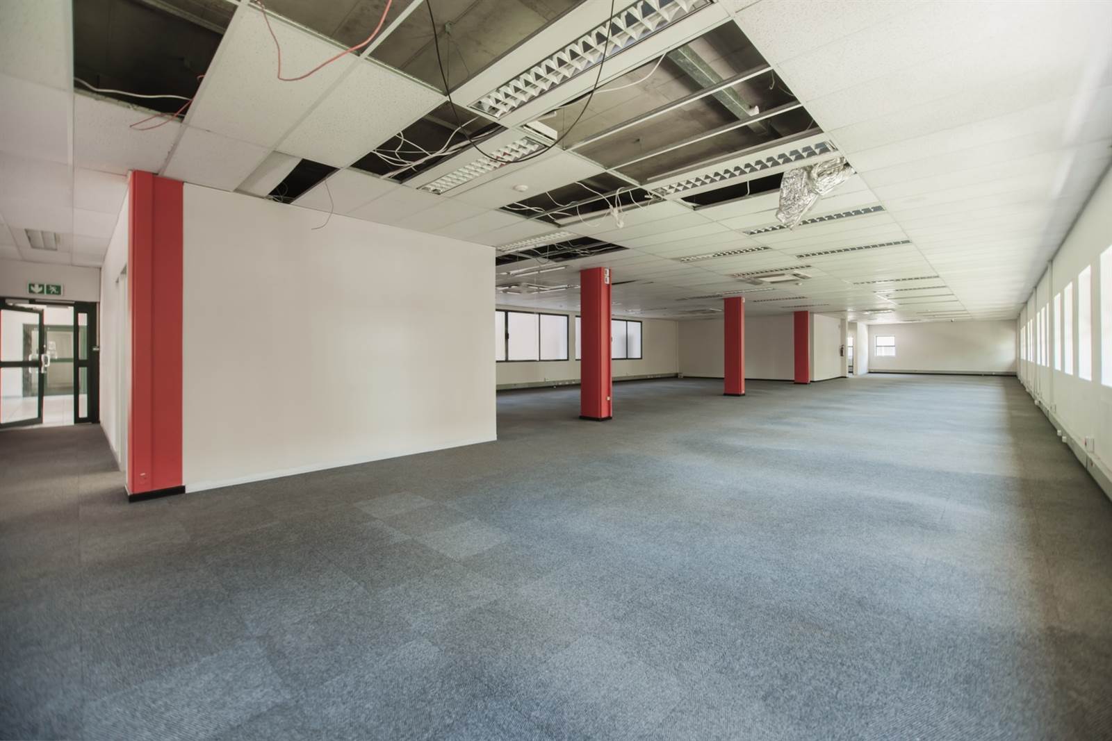 685  m² Commercial space in Randjespark photo number 8