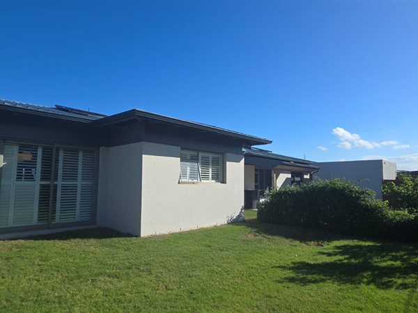 4 Bedroom Townhouse 4 Bedroom Townhouse