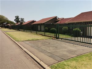 3 Bed Townhouse in Birchleigh North