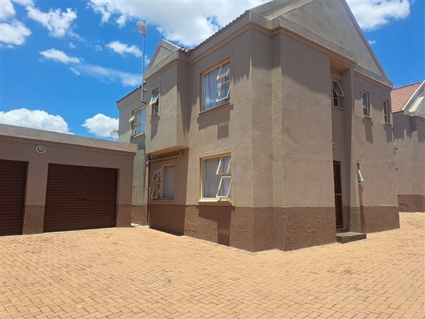 3 Bed Townhouse