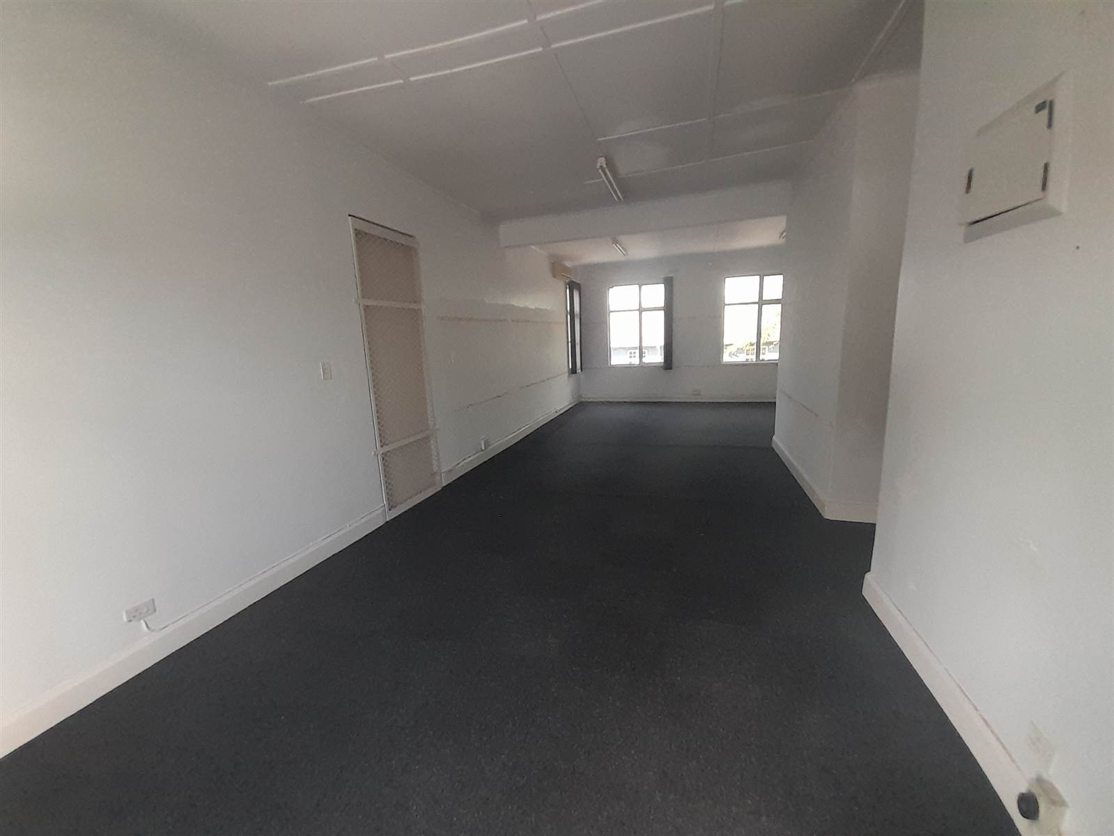 75  m² Commercial space in Morningside photo number 24