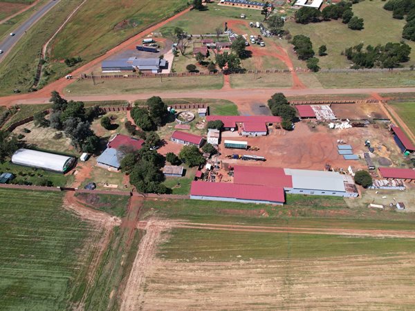 25.4 ha Farm in Bapsfontein