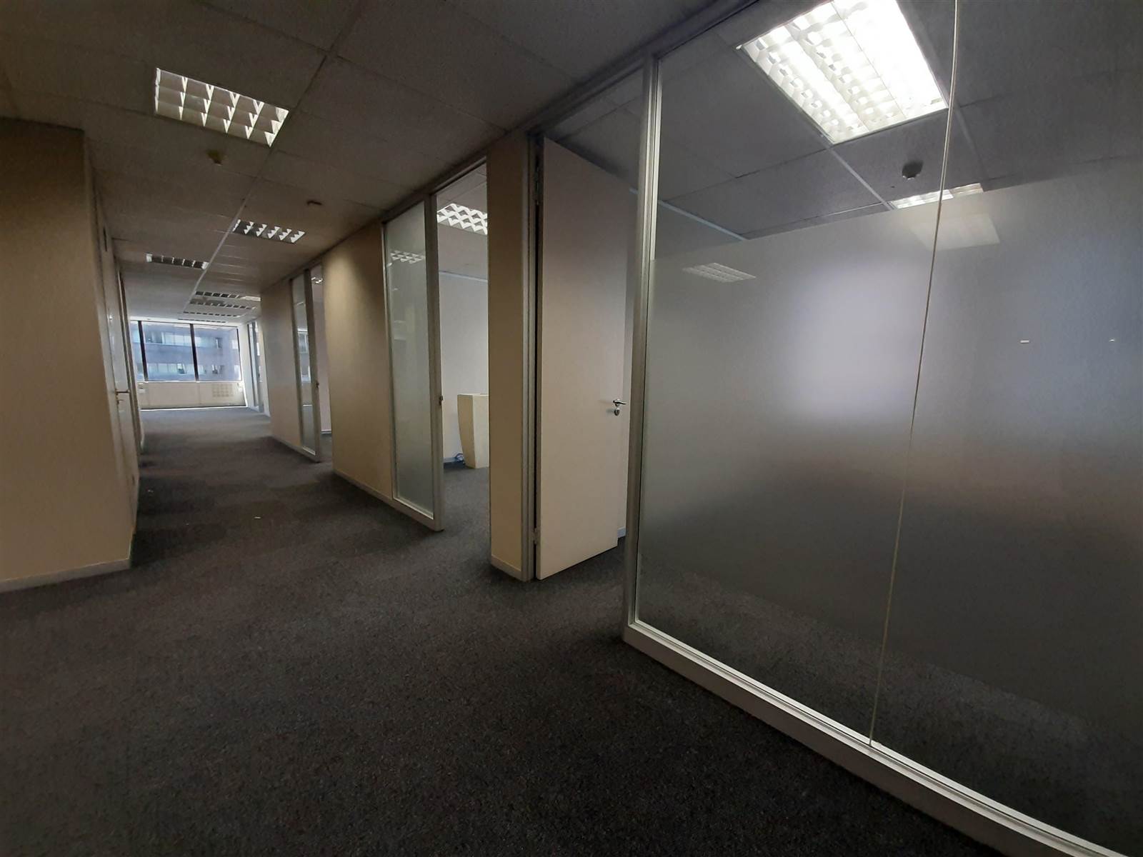 238  m² Commercial space in Cape Town City Centre photo number 9