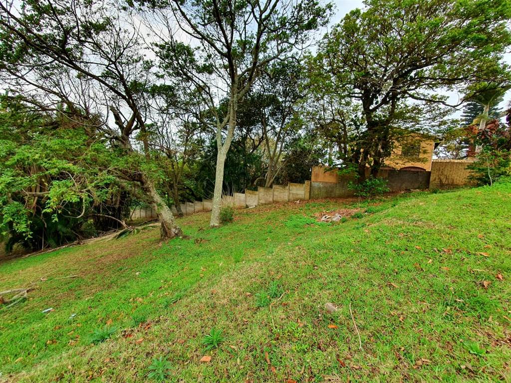 1316 m² Land available in Hibberdene photo number 1