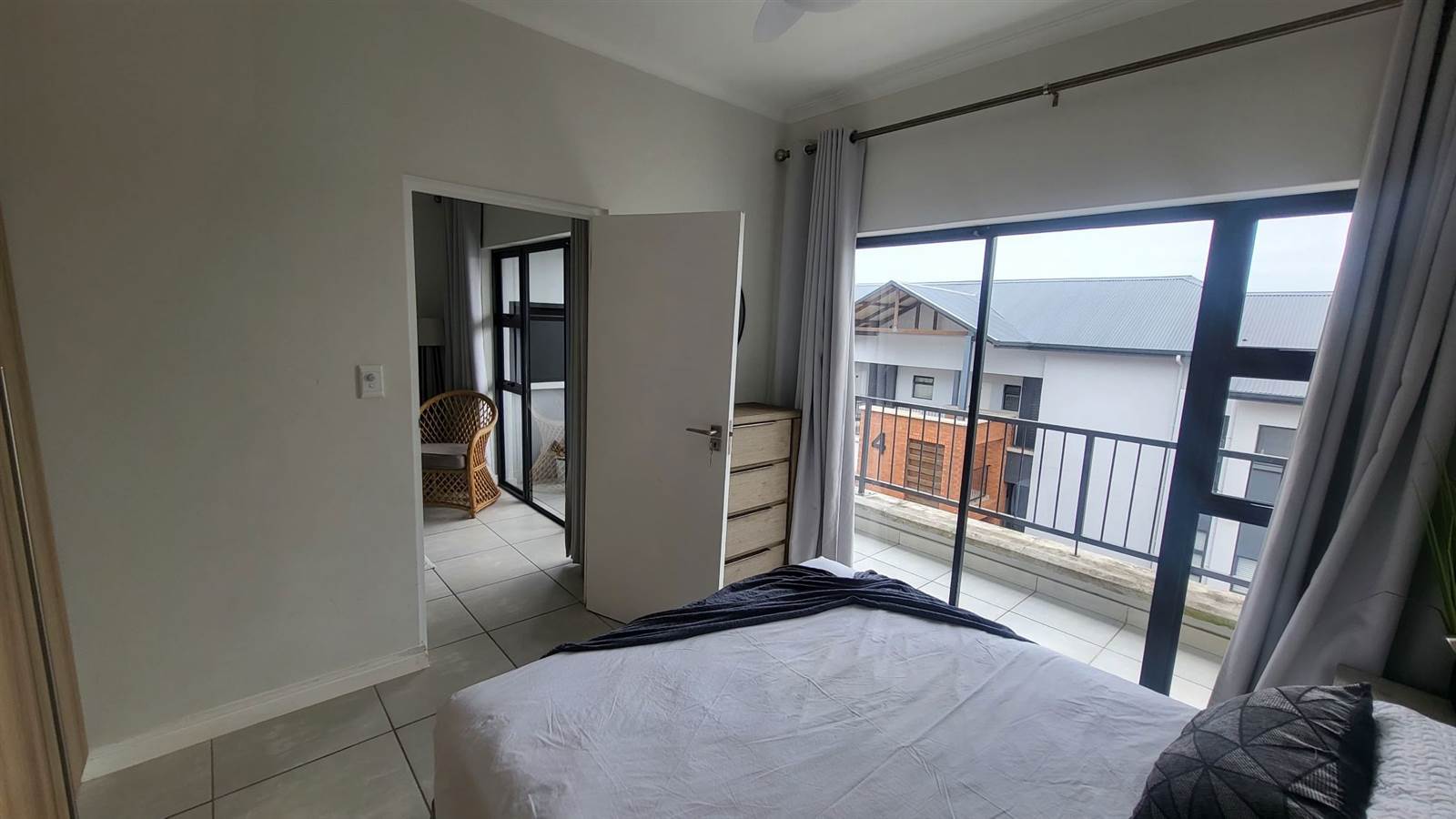 1 Bed Apartment in Ballito photo number 11