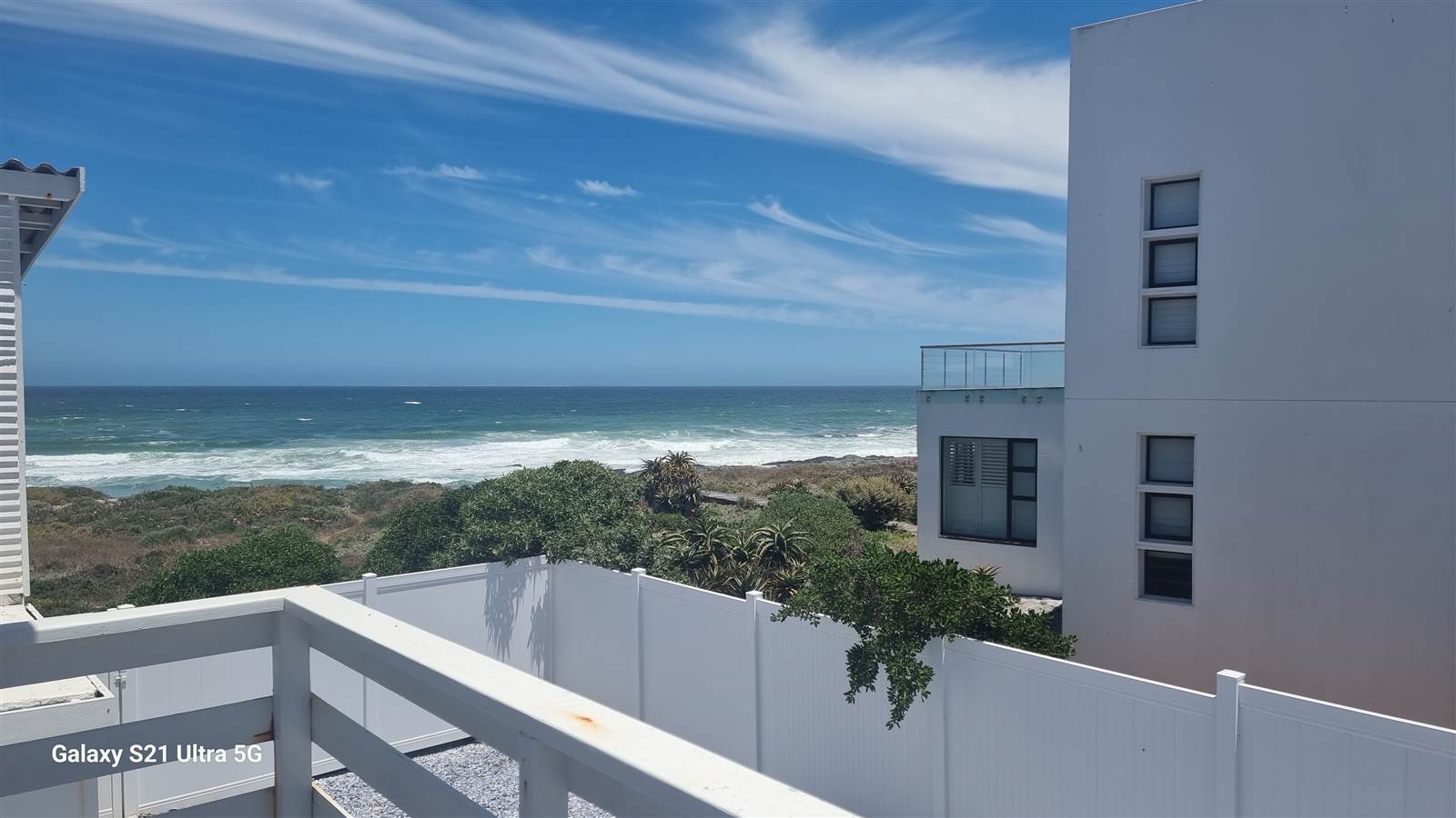 4 Bed House in Yzerfontein photo number 13