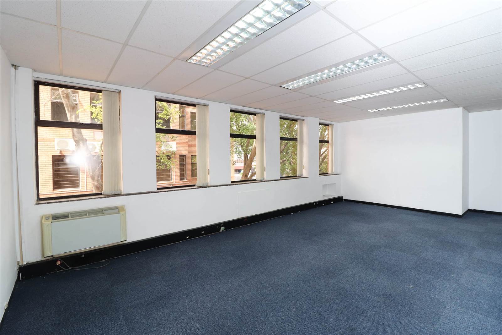 147  m² Commercial space in Randburg Central photo number 9