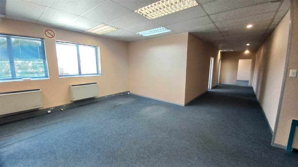 110  m² Commercial space in Newlands photo number 14