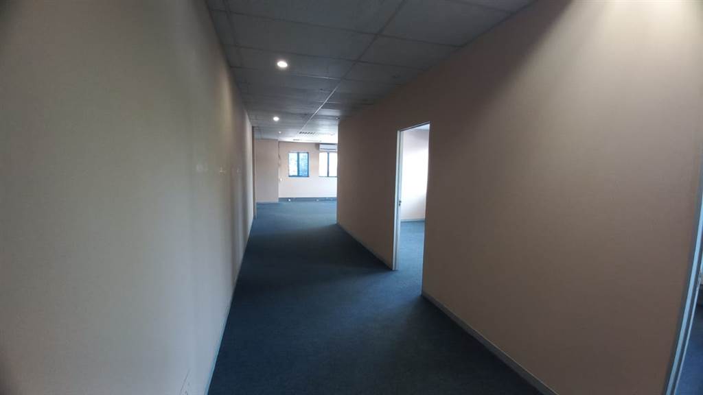 110  m² Commercial space in Newlands photo number 5